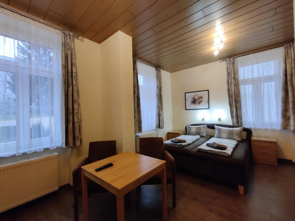 Haus Savina Hotel Weimar  Ngoại thất bức ảnh